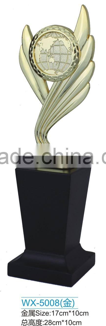 2016 High quality custom wooden base metal award trophies
