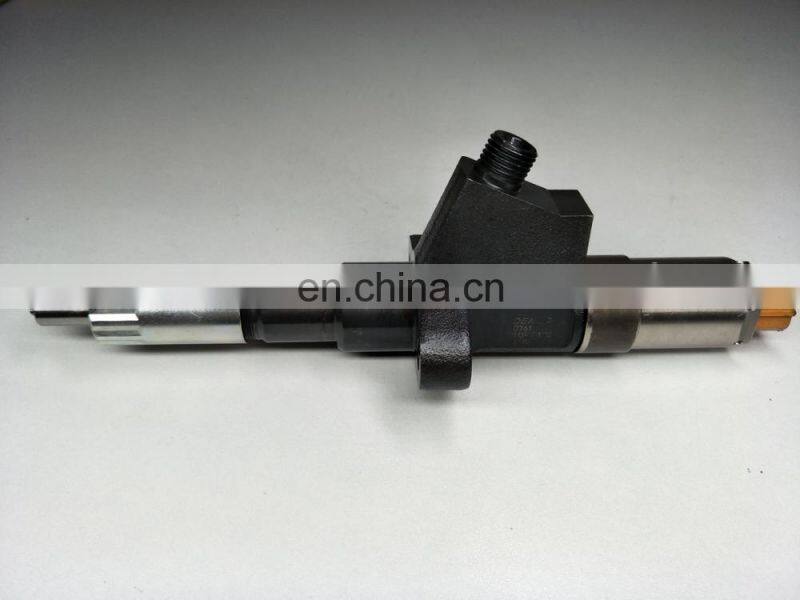Common rail fuel injector 095000-0760, 095000-0761 for 6SD1 1153004151, 1-15300415-1