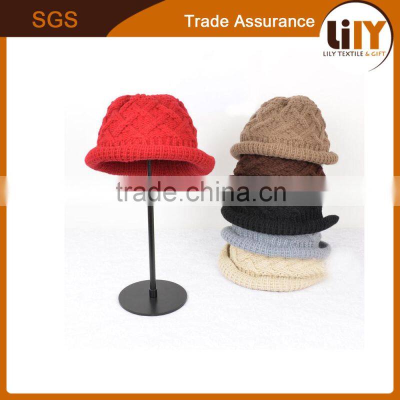 fashion knitted girls beautiful cute ladies winter caps for wholesale