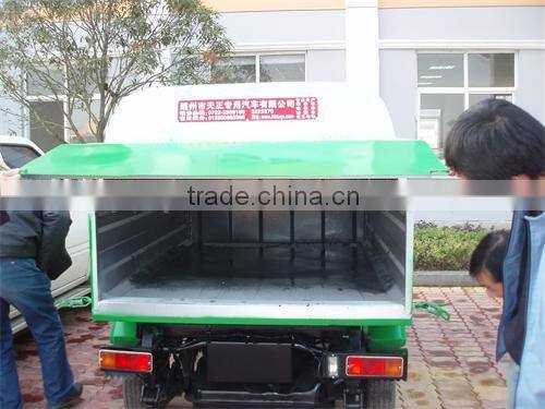 Best sealed dump 2 TON small garbage collector truck for sale
