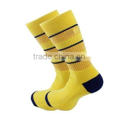 customized wholesale hot sale top quality cotton basketball socks