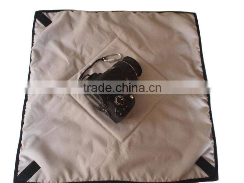 19 Inch Protective Camera Cover to Wrap Your DLSR