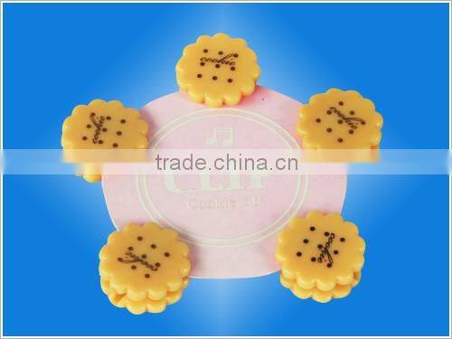 Hello kitty cheap plastic mini office paper clip