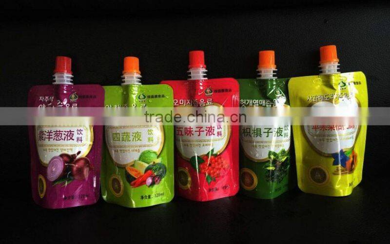 fresh milk spout pouch filling machine / pouch filling machine for juice