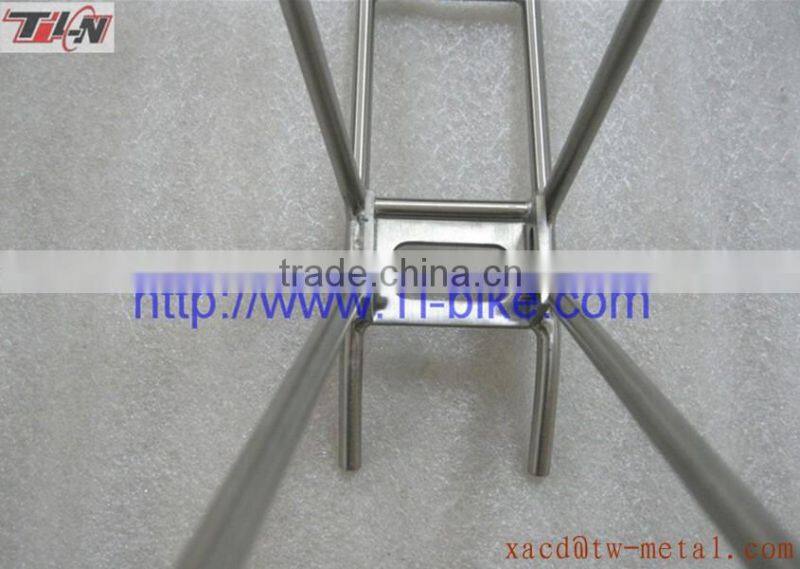 XACD design high quality bike rear rack customed bike luggage rack capacity 25ke titanium bicycle rear rack