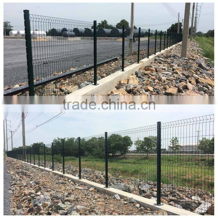 Real Factory cvrved fence for farm