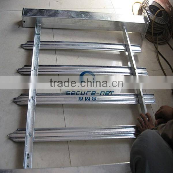 China new design D or W shaped powder painted anti climb palisade fence for sale