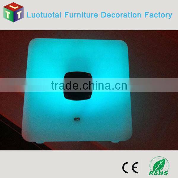 CE & RoHs certificate Led furniture/led curve cube chair