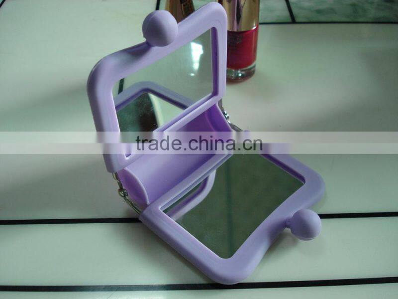 Keren convenient silicone mirror package