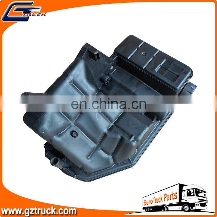 Factory Price Heavy Duty Truck Parts Coolant Expansion Tank Oem 0005003049 0005003449 0005003849 for MB Truck