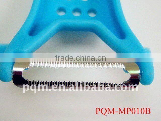 Double blade pratical blue vegetable peeler 010B