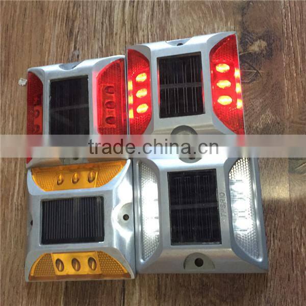 2015 Hot Sale Solar Aluminum solar cat eyes LED road stud