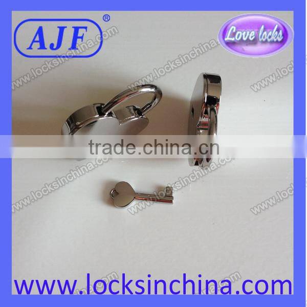 AJFdecorative heart padlocks for valentines day promotional items
