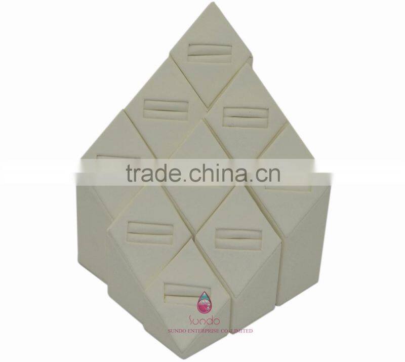 Customized white leather jewelry tray for ring prismatic shape
