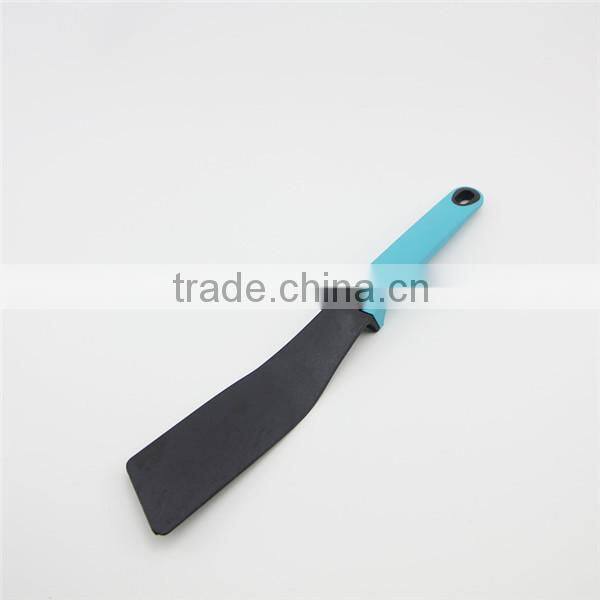 Durable and practical nylon utensils kitchenware set