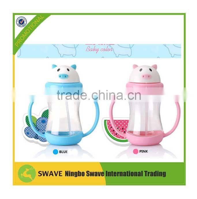 2016 hot sell baby drinking plastic cups 180cc baby bottle straw with handle P76750