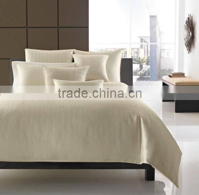 2015 Factory Sale luxury machine quilted brocade silk hotel bedspreads,bedding set Made In China