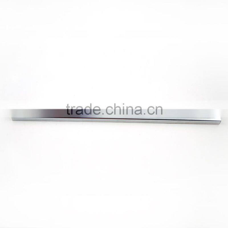 15*30 Chrome Metal Wardrobe Oval Tube