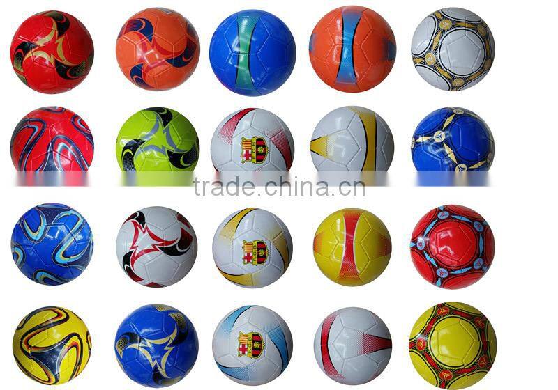 Bulk Green & Black Plastic Type PVC Soccer Balls For Promotion