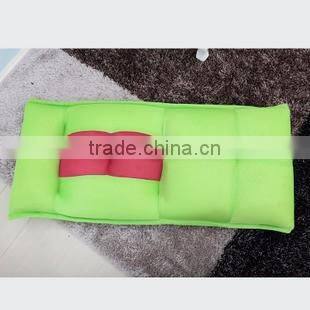 Fabric Comfortable floor chair without leg for single using with 5 steps to adjust waist.