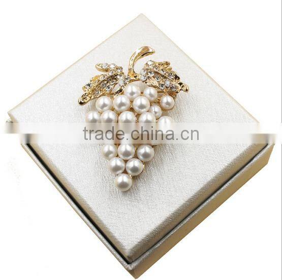 flower shape Rhinestone Pins Brooches for woman /Hijab Pins Scarf Pins Female Pashmina Brooches
