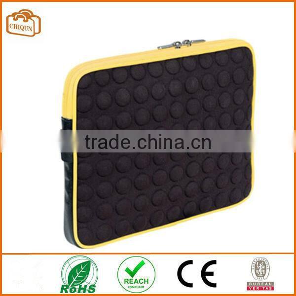 439619 Tablet Bubble Case - Black, Yellow