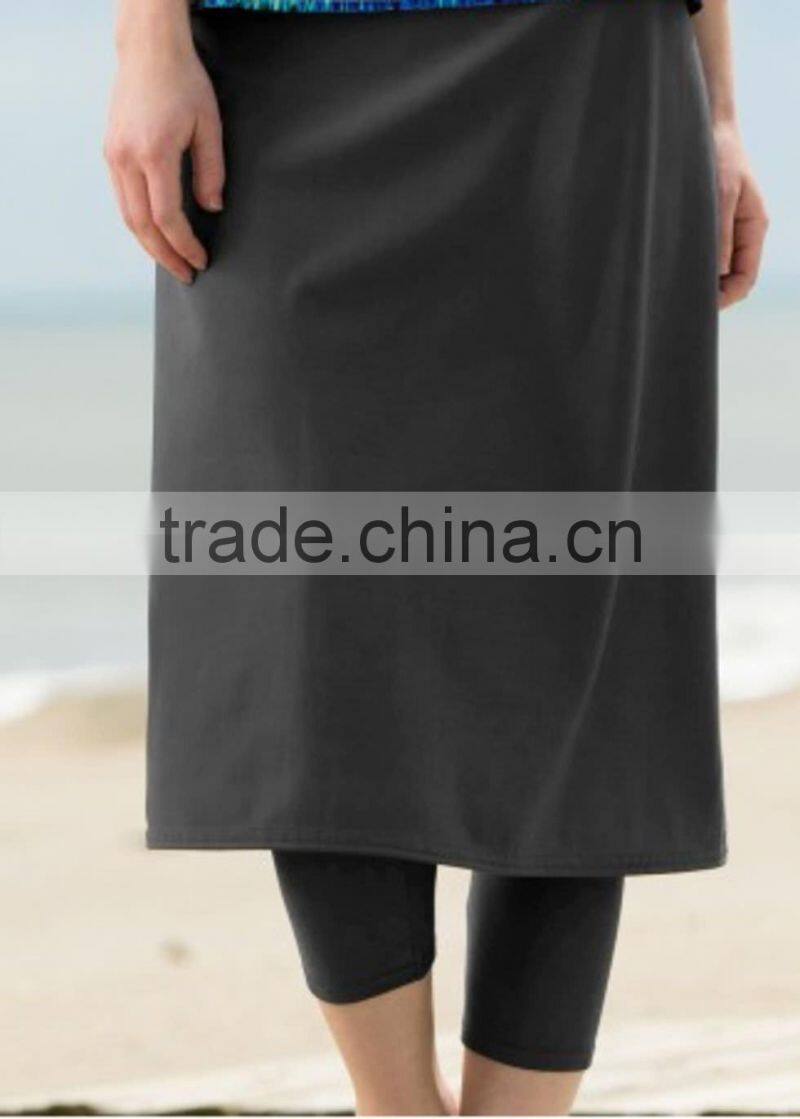 New Design Summer Casual Skirt Knee Length Plain Black Swim Skirt with Leggings Attached For Beach Wear
