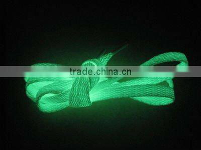 Good quality customize polyester glow in the dark thread