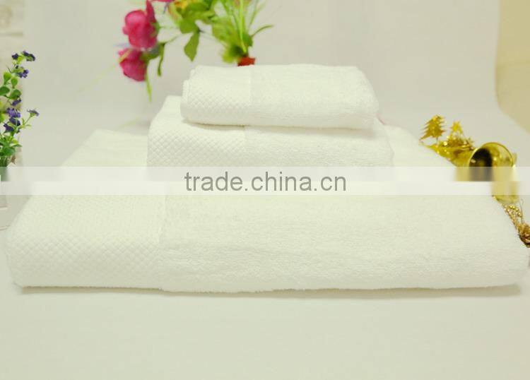 100% cotton latest towel designs solid color bath towel