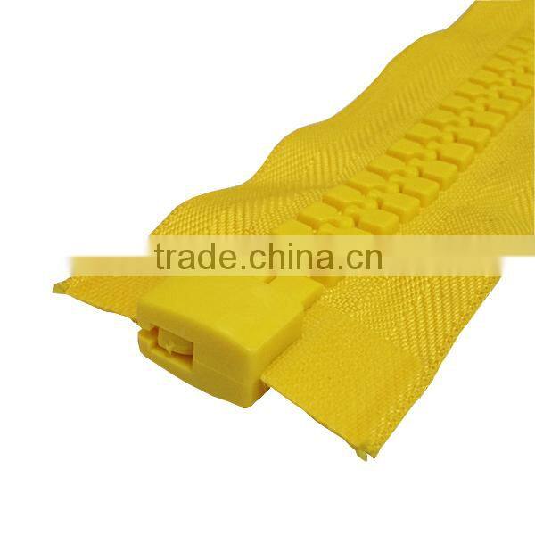 30# plastic zipper