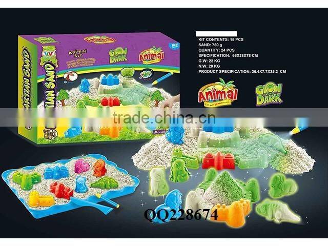 Glow in the dark 750G sand+1pcs sand tray+14pcs sand mold,kids toy sand glow in dark