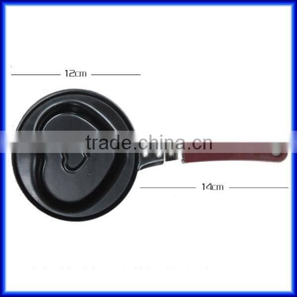 Cheap omelette frying pan heart shaped mini non-stick egg frying pan