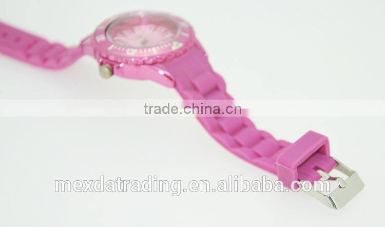 Hot selling new design waterproof fashion pink silicon promotion watch
