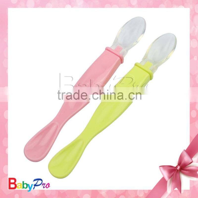 China manufacturer high quality eco-friendly material hot sell baby spoon baby feeding silicone spoons