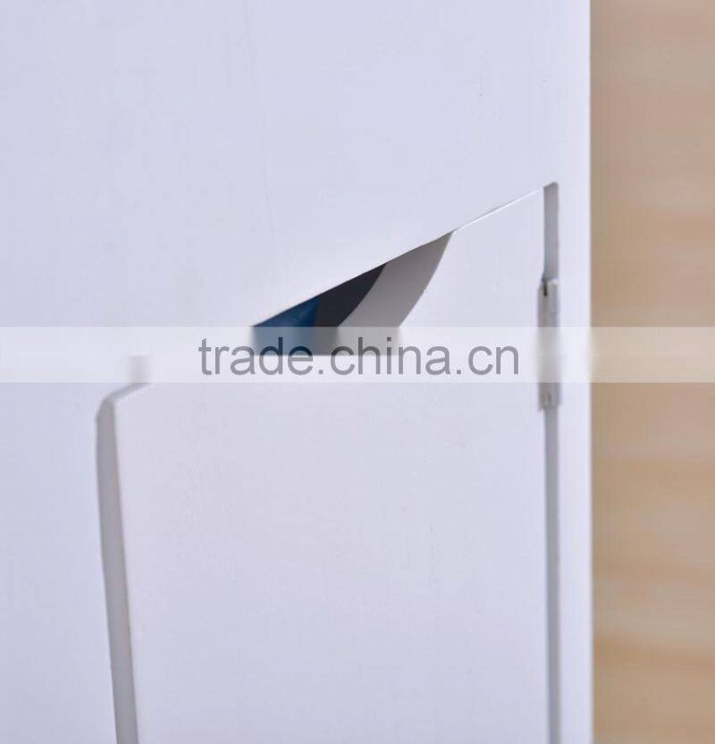 Solid Wood Makeup Table With Mirror For Bedroom Use