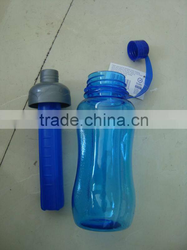 Insulated plastic ice cup with curve straw, drinking juice ice cup