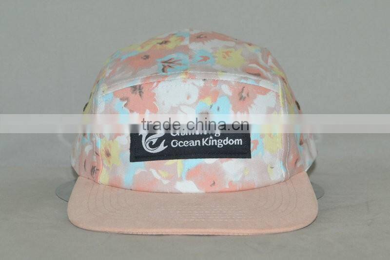Guangzhou hat factory professional custom 100% polyester / 5 panel/pink camouflage with dark blue/woven label mark/flat brim hat