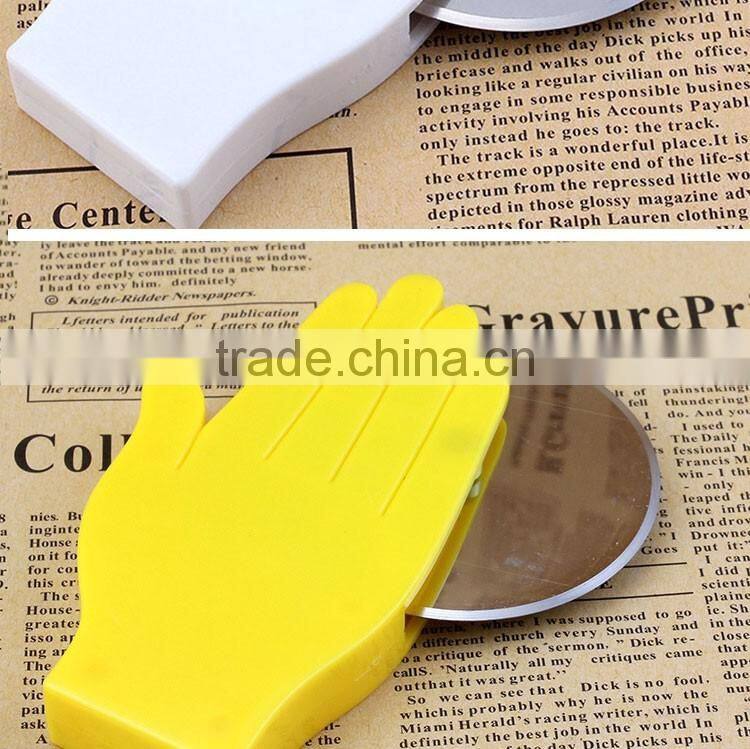 Promotional gifts wholesale hand shaped plastic pizza cutter fork
