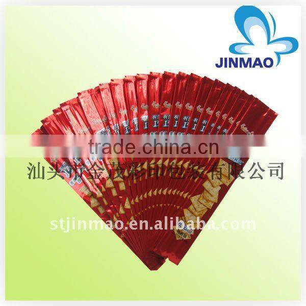 Middle back sealed snack food packaging bag