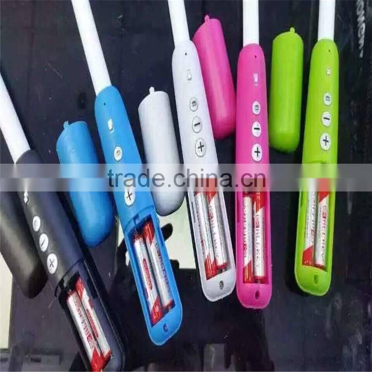 Newest 2016 retracble wireless selfie stick china wholesale hot sale selfie stick with bluetooth