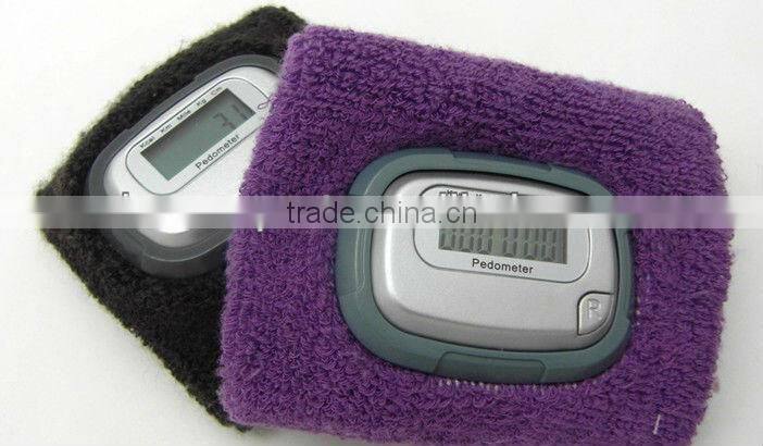 2013 distance new bracelet pedoemter