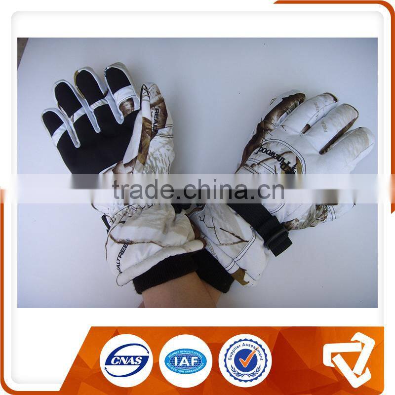 2015 New Style Cheap Winter Hand Gloves