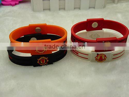 Cheap Rubber silicone bracelets with debossed logo Factory audit