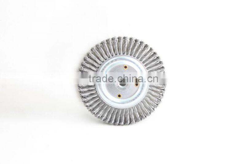 Twist knot wheel brushes