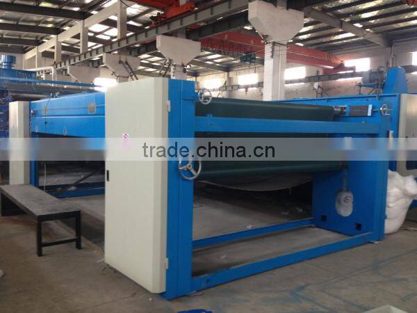 Cross lapping machine, cross lapper machine, nonwoven machine cross lapper