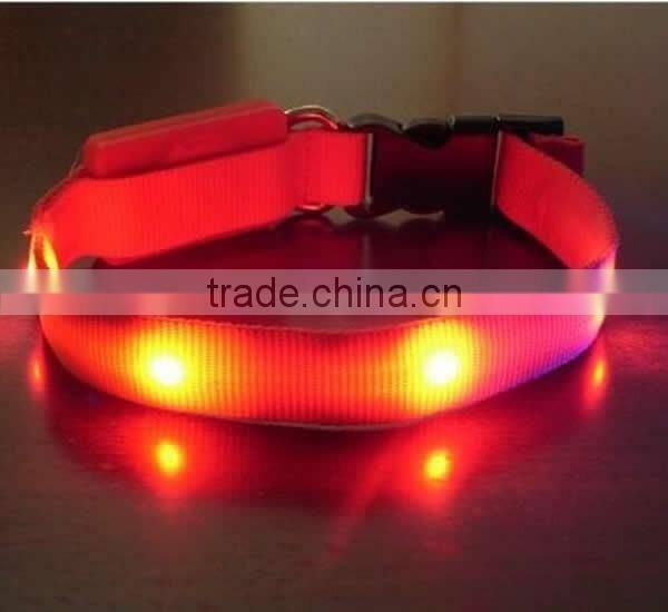 Battery free vibration energy PET collar with self-powered LED light