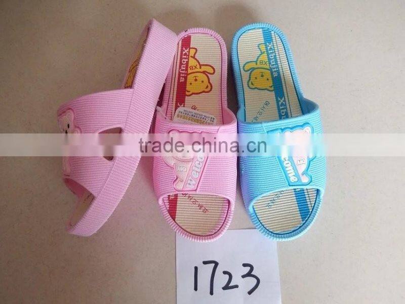 latest ladies fashion sandals