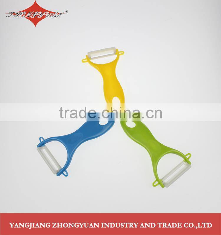 Light weight ceramic vegetable peeler and ceramic paring knife set