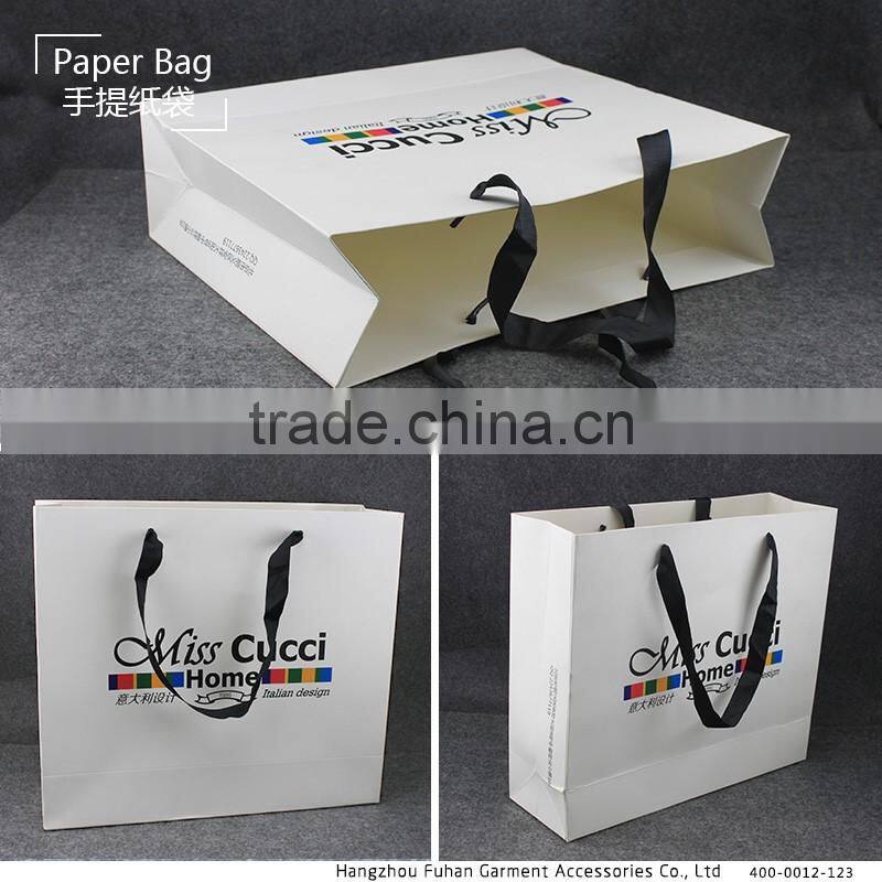 Printed Paper Bag with Customized Logo and Handles