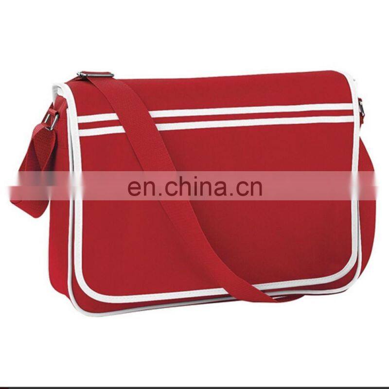Classic Red Polyester Adjustable Outdoor Messenger Bag